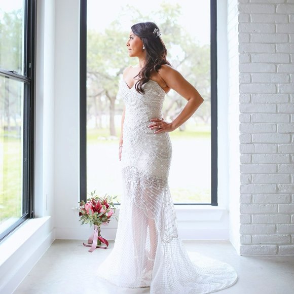 Meet your Posher, Sandra - Picture 1 of 1